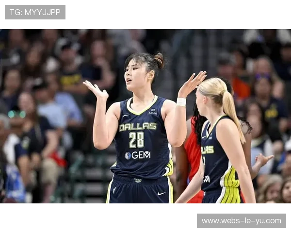 李月汝创生涯得分新高后遭遇伤病，飞翼队队友表达支持