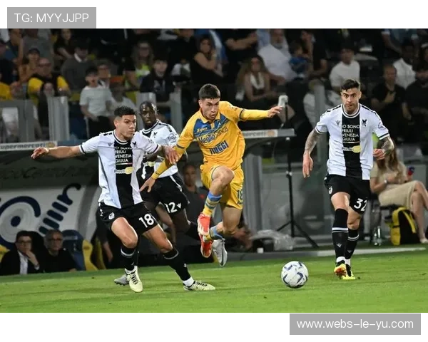 比萨vs科莫：主队进攻瘫痪，客队防守坚固或客场取胜