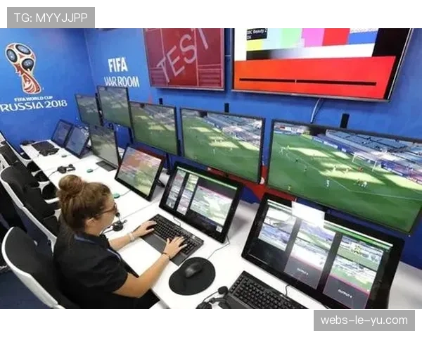 官方宣布下赛季起部分场次将试点使用连接手表的越位判定技术