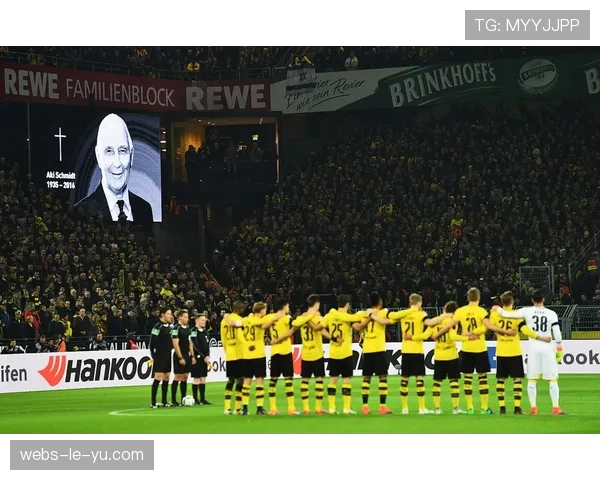 柏林联合换帅后延续5-3-2防守反击体系